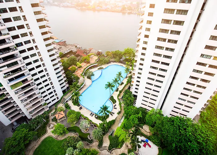 Riverine Place Hotel&Residence