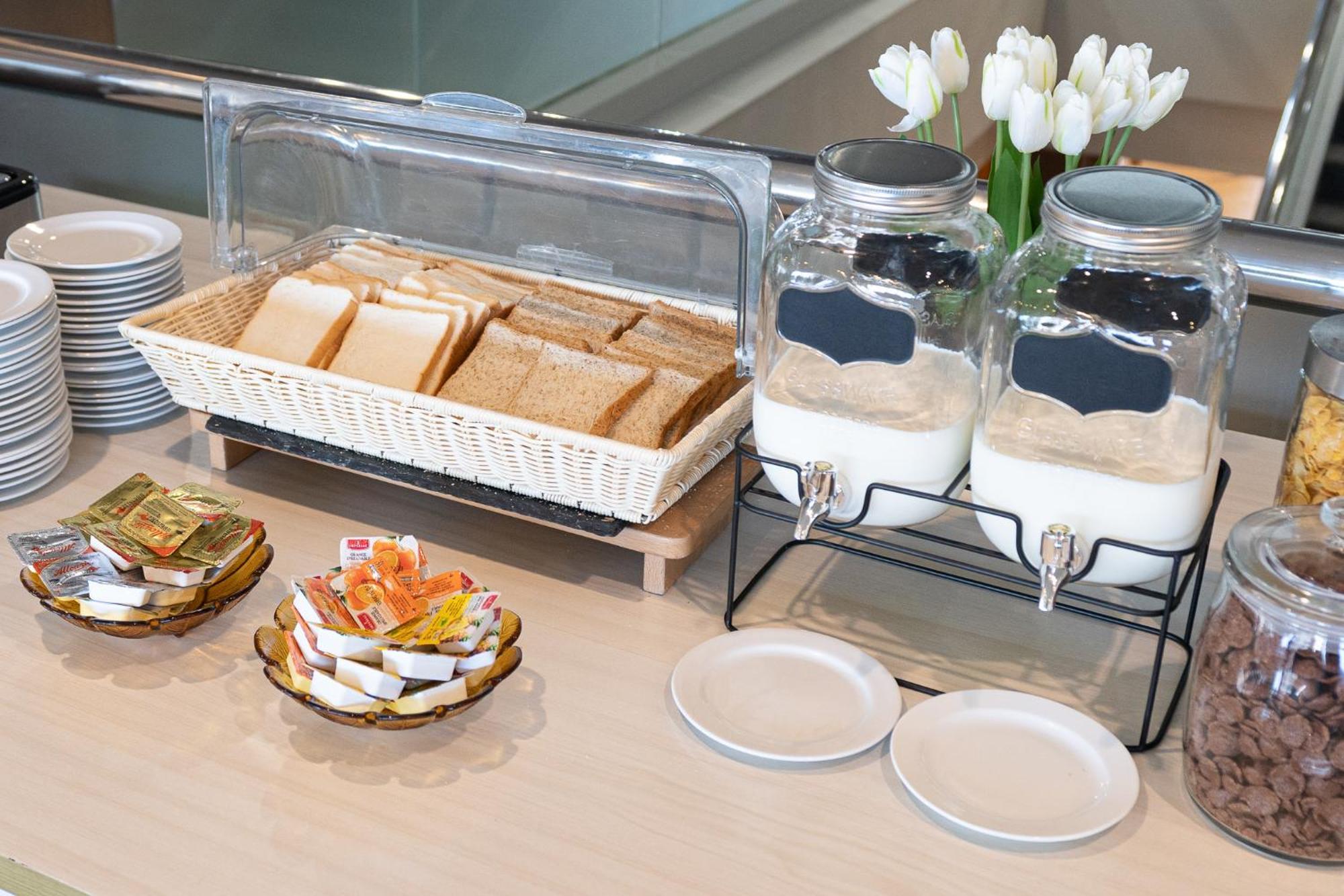 Hotel Riverine Place Hotel&residence Nonthaburi