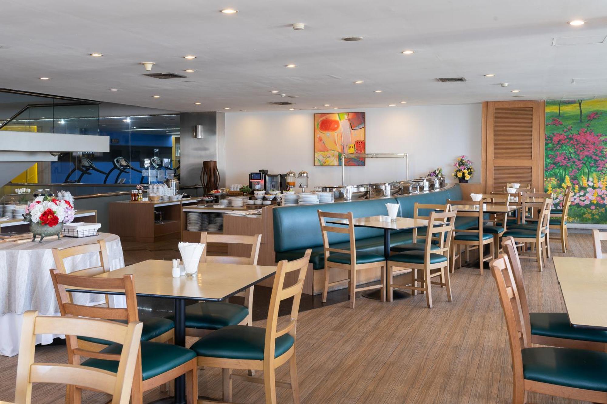 Riverine Place Hotel&residence Hotel