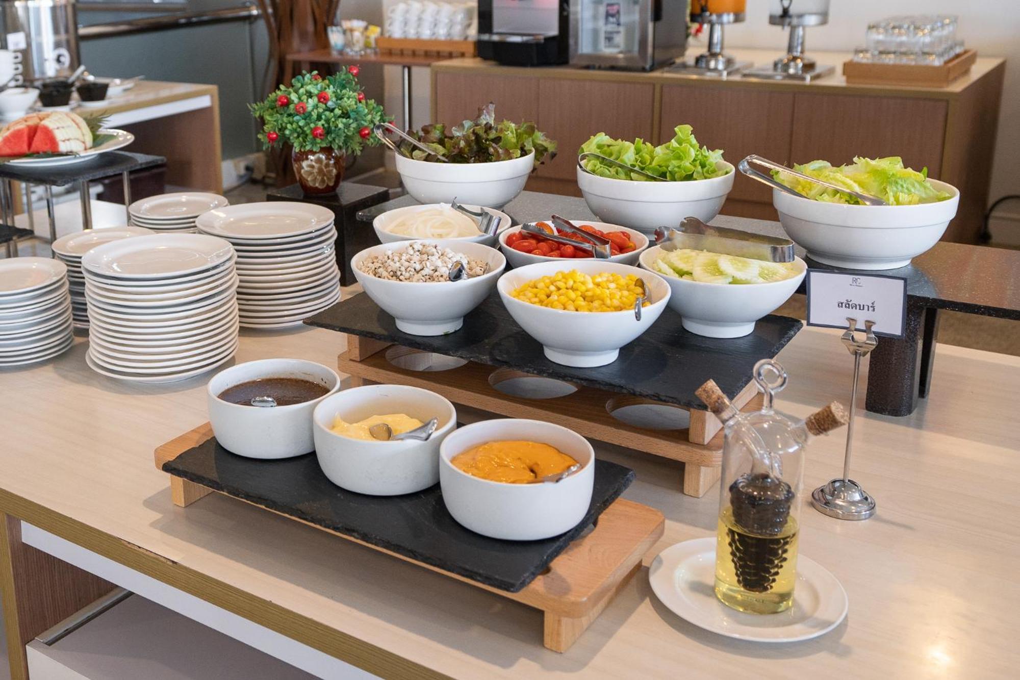 Riverine Place Hotel&residence Nonthaburi